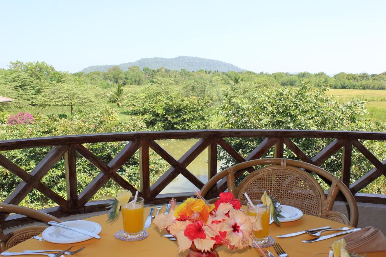 Hibiscus Garden Hotel ทิซซามาฮารามา ภายนอก รูปภาพ
